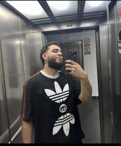 677173509: Chico busca chica en Madrid
