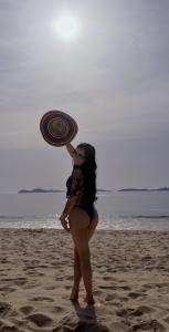 682419015: Chica busca chico en Pontevedra