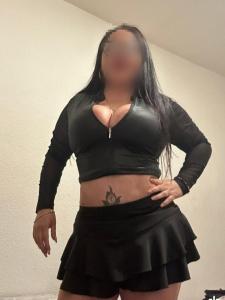 643723077: Chica busca chico en Huelva