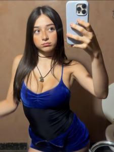 613637931: Chica busca chico en Alicante