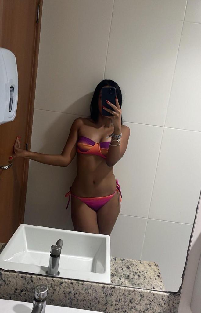 Chica busca chico en Murcia: 