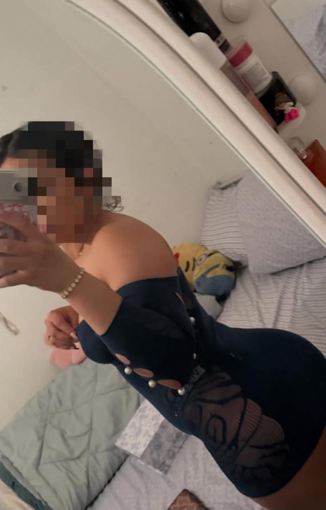Chica busca chico en Huelva: 