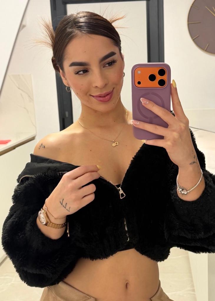 672817529: Chica busca chico en Alicante