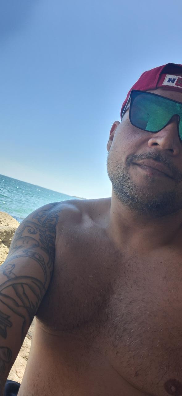 643360524: Chico busca chica en Tarragona