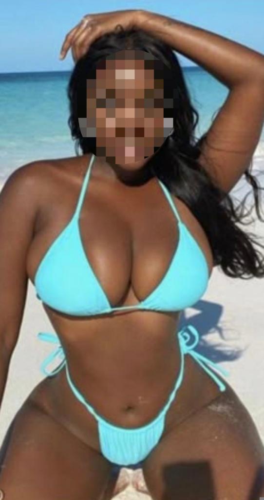 Chica busca chico en Cádiz: Chica busca chico