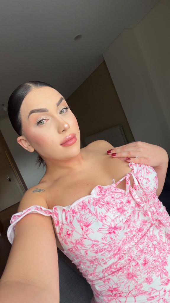 745096802: Transexual en Cuenca