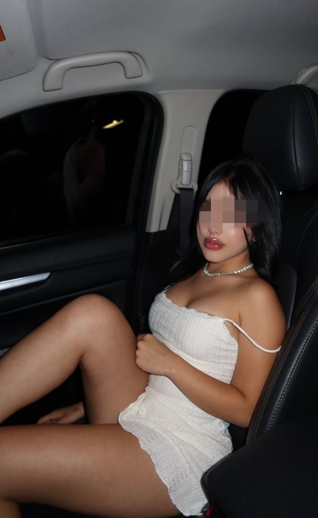Chica busca chico en Almería: 