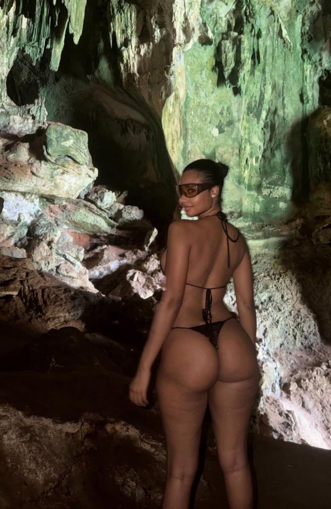 671500365: Chica busca chico en Mallorca