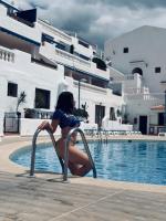 697252808: Chica busca chico en Zaragoza