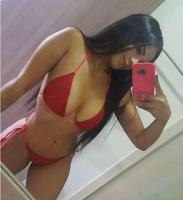 663161824: Chica busca chico en Sevilla
