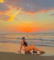 667415229: Chica busca chico en Tenerife
