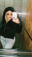 647893134: Chica busca chico en León