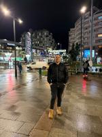 614249986: Chico busca chica en Lugo
