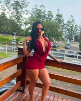 647681805: Chica busca chico en Barcelona