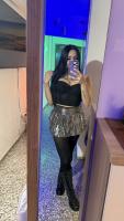 664553170: Chica busca chico en Barcelona