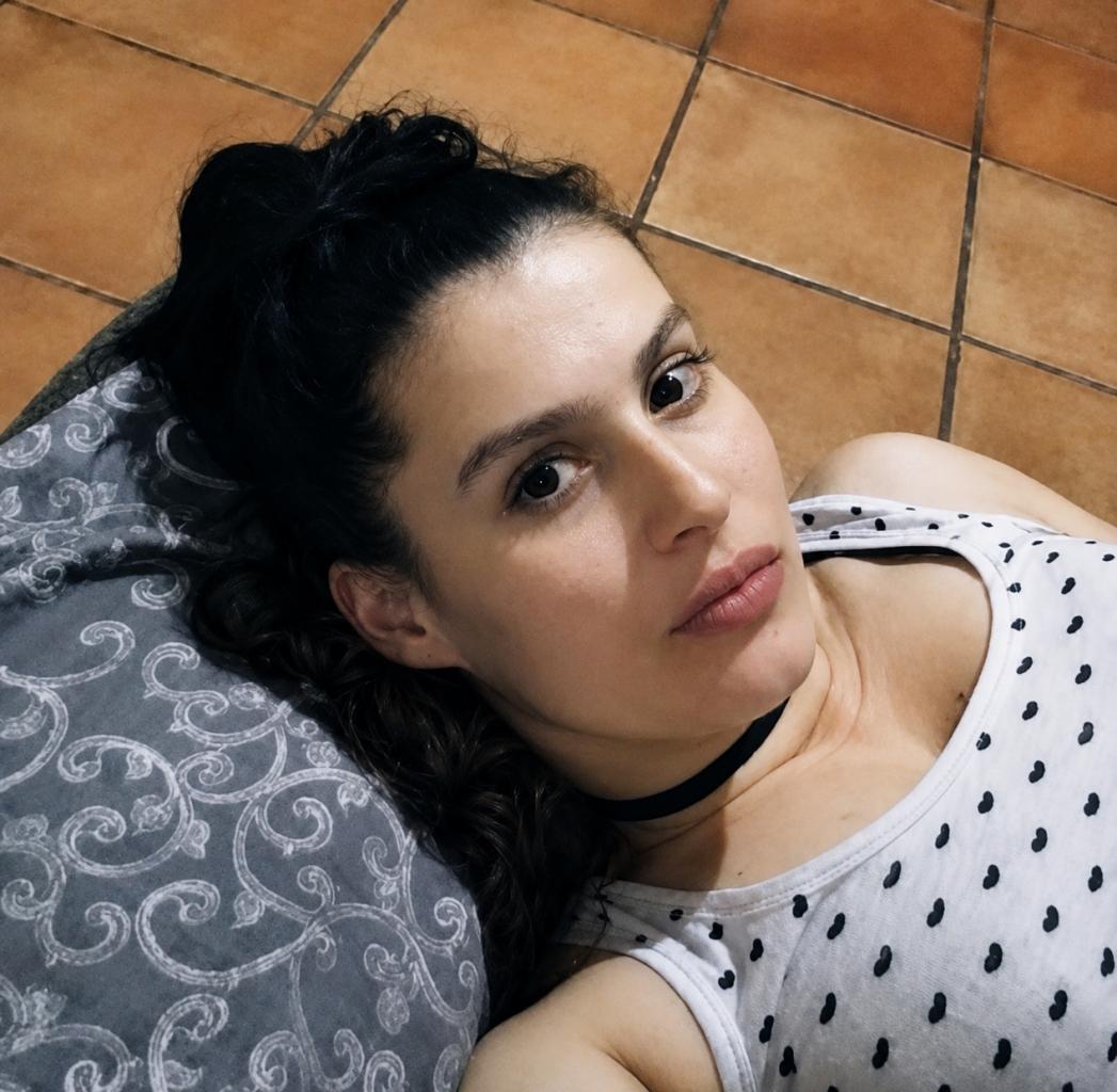 602683812: Chica busca chico en Pontevedra