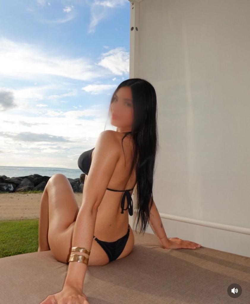 604499637: Chica busca chico en Alicante