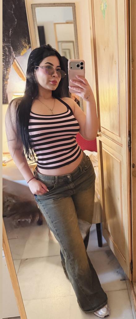 641917054: Chica busca chico en Sevilla