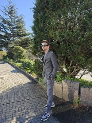 Chico busca chica en Valencia: 