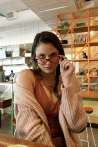 Chica busca chico en Almería: 
