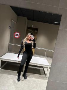 Chica busca chico en Asturias: 