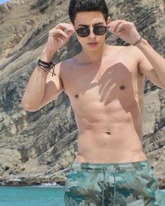 647335856: Chico busca chica en Valencia