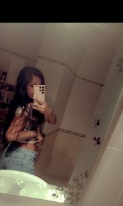 607255285: Chica busca chico en Valencia