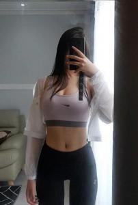 617704313: Chica busca chico en Madrid