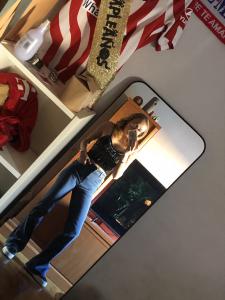 610884416: Chica busca chico en Madrid