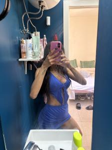 670336306: Chica busca chico en Alicante