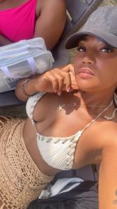 Chica busca chico en Tenerife: 