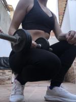 610884416: Chica busca chico en Madrid