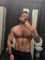 654832604: Chico busca chica en Valencia