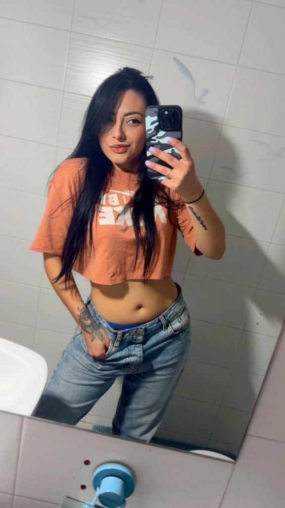 Chica busca chico en Barcelona: 