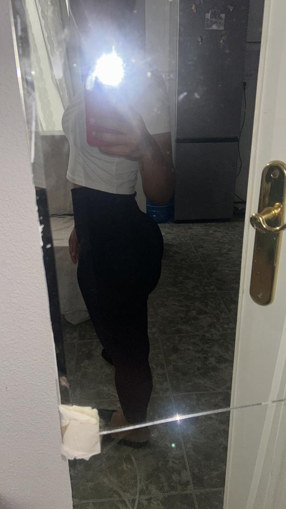 615591737: Chica busca chico en Granada