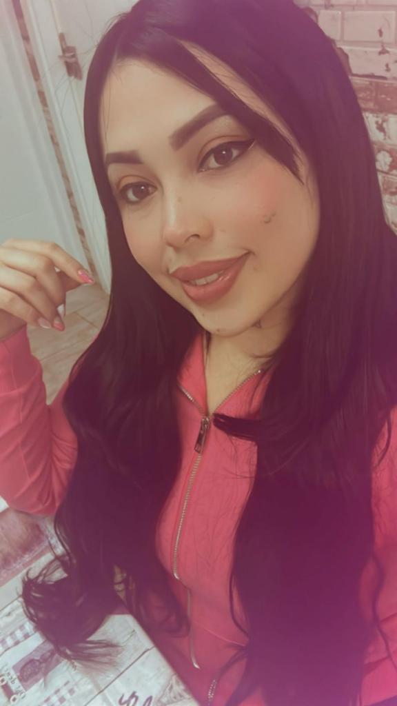 Chica busca chico en Cádiz: 