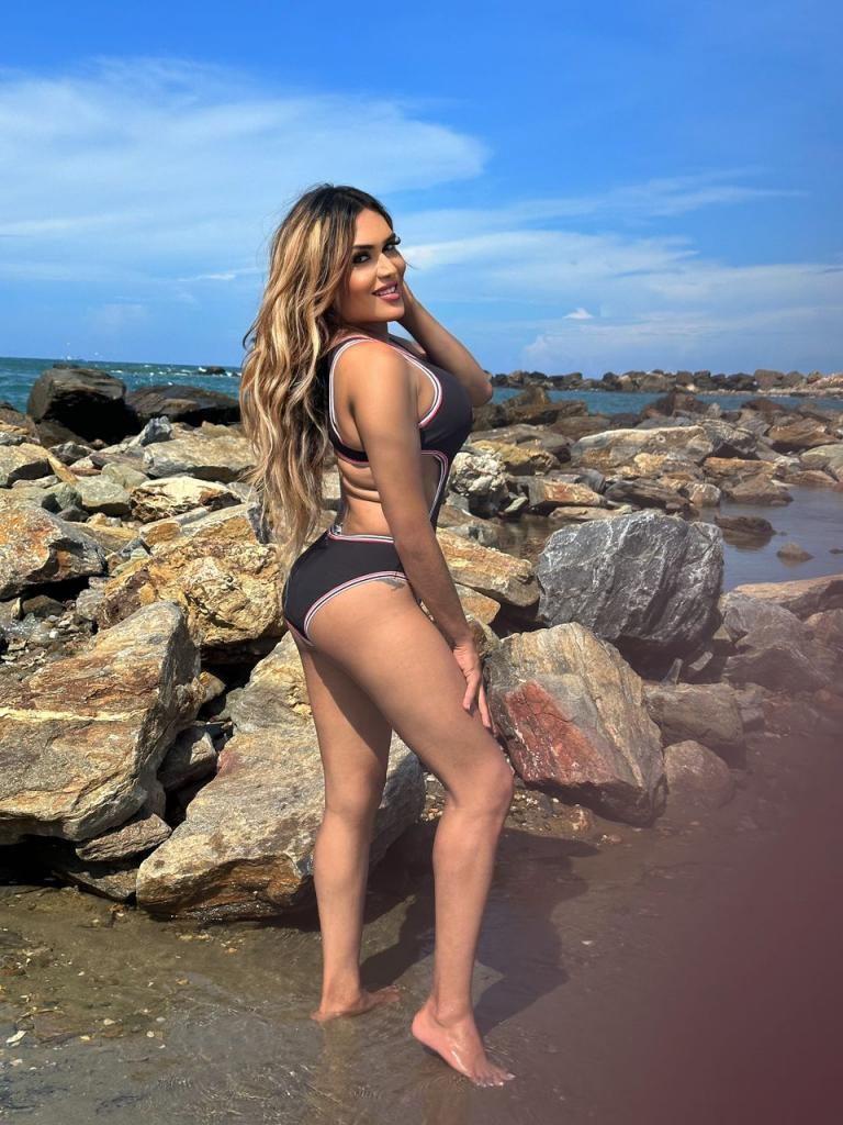 671153247: Transexual en Tenerife