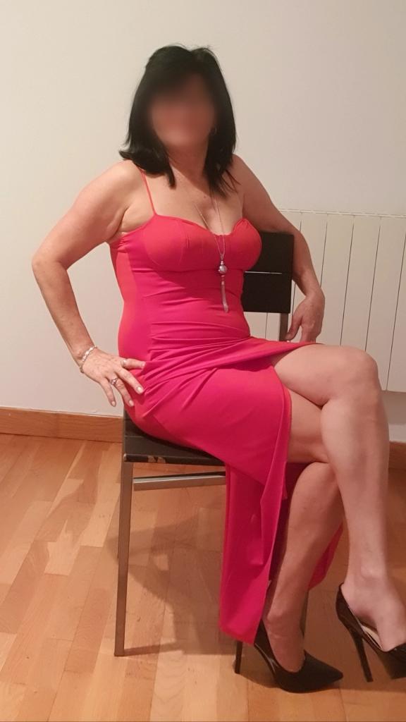 643379012: Chica busca chico en Guipúzcoa