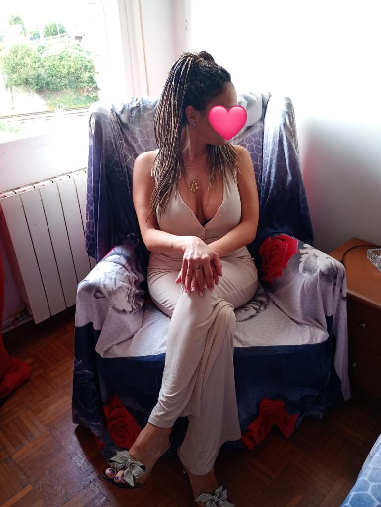 Chica busca chico en Pontevedra: 
