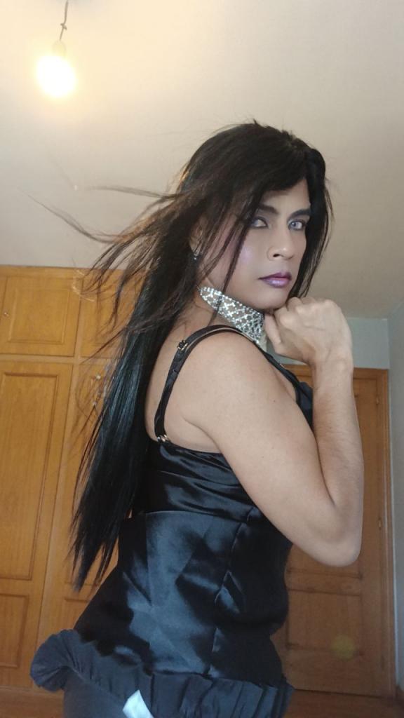Chica busca chico en Tenerife: 