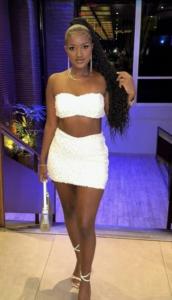 616169267: Chica busca chico en Pontevedra