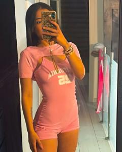 604209548: Chica busca chico en Mallorca