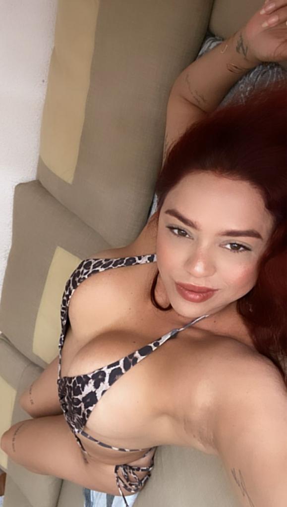 Chica busca chico en Tenerife: 