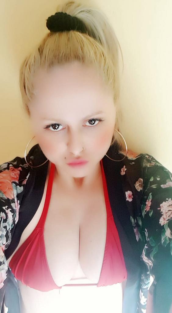 Chica busca chico en Pontevedra: 