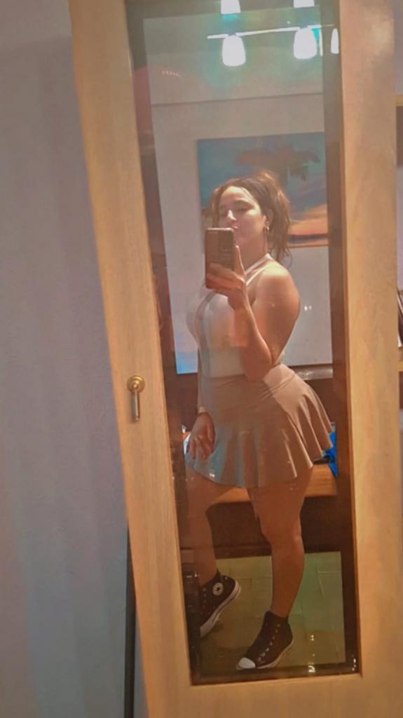 675481196: Chica busca chico en Barcelona