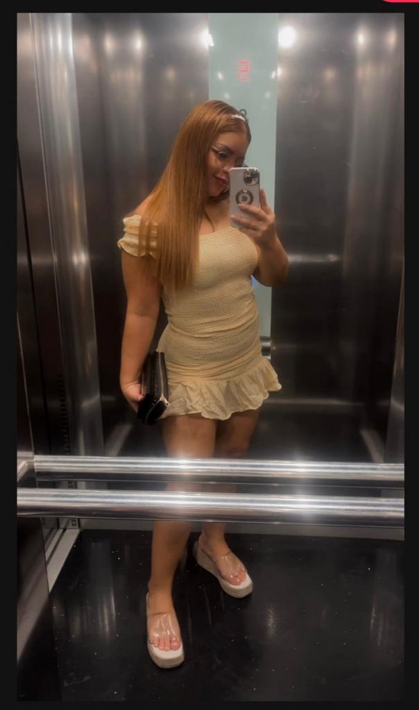 Chica busca chico en Tenerife: 