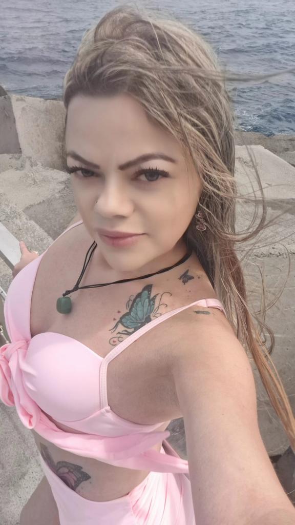Chica busca chico en Tenerife: Chica busca chico