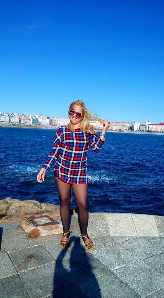 Chica busca chico en Lugo: 