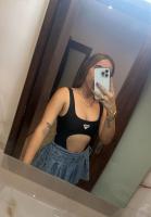 631334029: Chica busca chico en Gerona