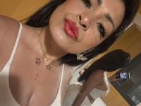 617712987: Chica busca chico en Melilla